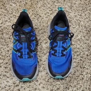 New Balance Women’s Dynasoft Nítrel V4 Trail Running Shoes